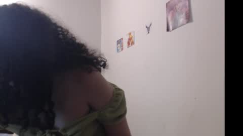 Snapshot of apolosbitch chatting on 1, 12, 2024 Nix online show from 1, 12, 2024