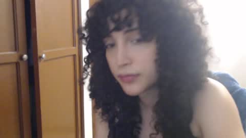 Snapshot of apolosbitch chatting on 4, 3, 2025 Nix online show from 4, 3, 2025