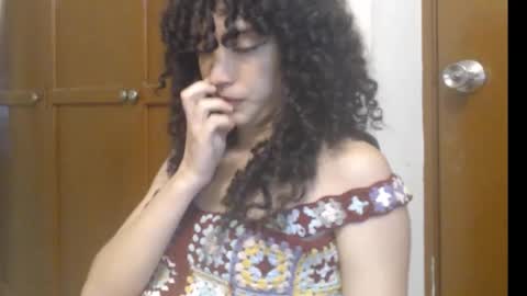 Snapshot of apolosbitch chatting on 1, 10, 2025 Nix online show from 1, 10, 2025