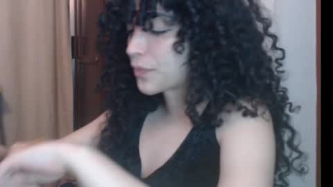 Snapshot of apolosbitch chatting on 11, 10, 2025 Nix online show from 11, 10, 2025