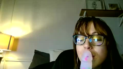 Appalachian Doll online show from 28, 5, 2026