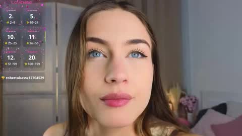 Vicki online show from 17, 11, 2025