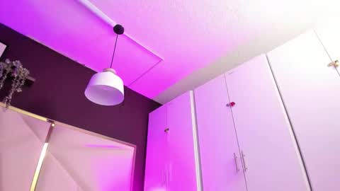 April online show from 13, 11, 2025