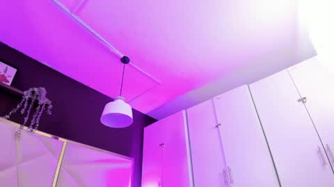 April online show from 15, 4, 2026