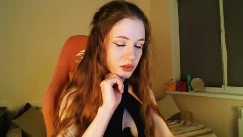 Snapshot of april_felicity chatting on 29, 4, 2026 April online show from 29, 4, 2026