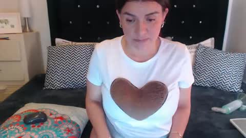 April online show from 26, 3, 2026