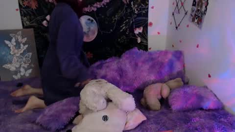 Snapshot of april_l6 chatting on 22, 1, 2025 april_l6 online show from 22, 1, 2025