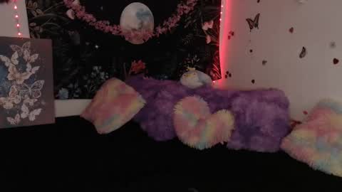 Snapshot of april_l6 chatting on 23, 11, 2025 april_l6 online show from 23, 11, 2025