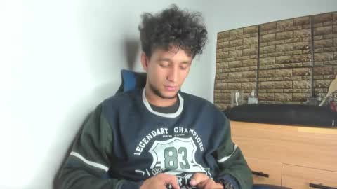 Aphril Daniels  Otis online show from 28, 2, 2025