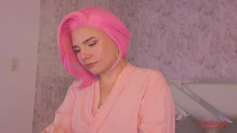 Isabella online show from 10, 4, 2026