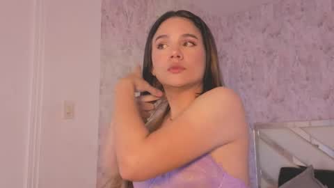 Isabella online show from 15, 4, 2026