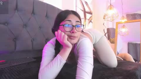 Snapshot of aprildeams chatting on 6, 2, 2025 Cris online show from 6, 2, 2025