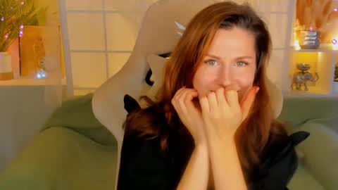 aprill_o_nill online show from 20, 12, 2024