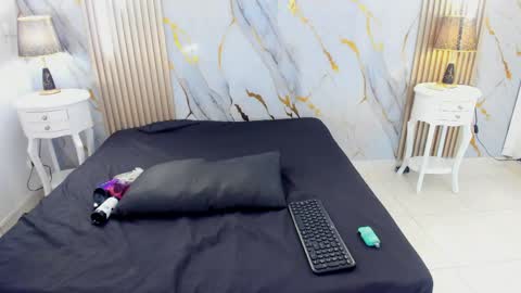 aprillross online show from 6, 4, 2026