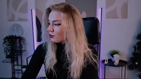 Snapshot of aprilserenity chatting on 15, 2, 2026 April. All year round. online show from 15, 2, 2026