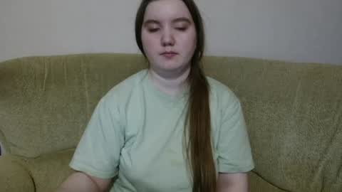Snapshot of aquanarmin chatting on 18, 6, 2026 Josefin online show from 18, 6, 2026