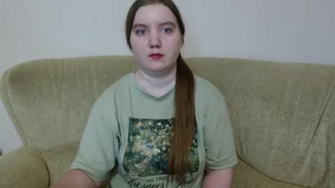 Snapshot of aquanarmin chatting on 19, 7, 2026 Josefin online show from 19, 7, 2026
