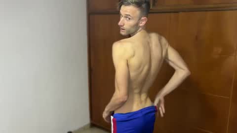 Snapshot of aquilesmade chatting on 15, 12, 2024 Aquilesmade online show from 15, 12, 2024