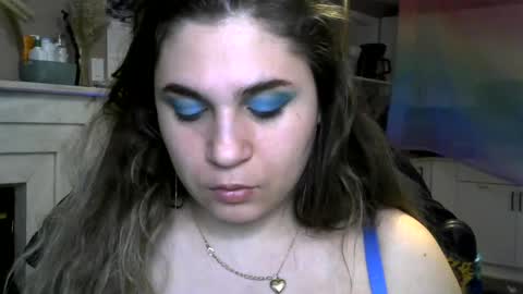 Snapshot of arabbustybeauty chatting on 1, 2, 2025 BustyPrincessLeila online show from 1, 2, 2025