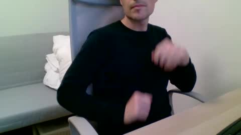 Snapshot of aragon9999 chatting on 12, 3, 2025 aragon9999 online show from 12, 3, 2025