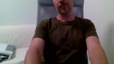 Snapshot of aragon9999 chatting on 28, 9, 2025 aragon9999 online show from 28, 9, 2025