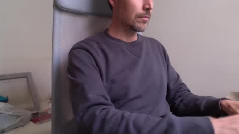 Snapshot of aragon9999 chatting on 23, 10, 2025 aragon9999 online show from 23, 10, 2025