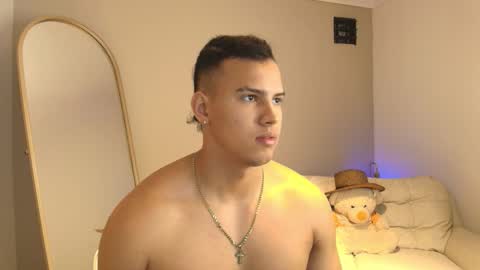 ares levi online show from 18, 1, 2026