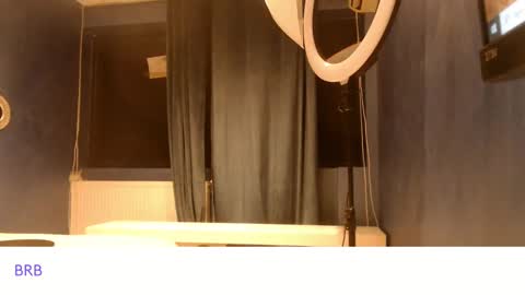Snapshot of aretialisya chatting on 24, 1, 2025 aretialisya online show from 24, 1, 2025