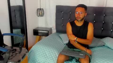 Alex Cortez online show from 28, 4, 2026