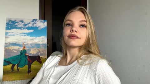 Snapshot of argeliaboivin chatting on 4, 12, 2025 Amelia online show from 4, 12, 2025