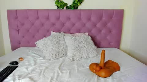 Snapshot of ari_barthon chatting on 24, 1, 2025 Jessie online show from 24, 1, 2025