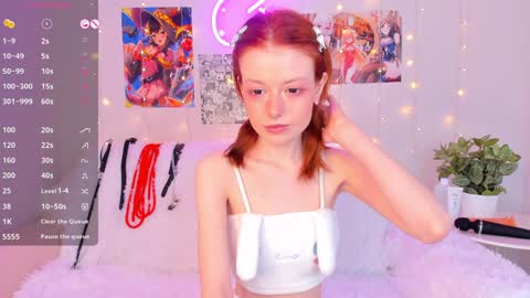 Snapshot of ari_lavellan chatting on 19, 12, 2024 ari online show from 19, 12, 2024