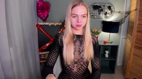 Snapshot of aria69stars chatting on 26, 10, 2025 aria69stars online show from 26, 10, 2025