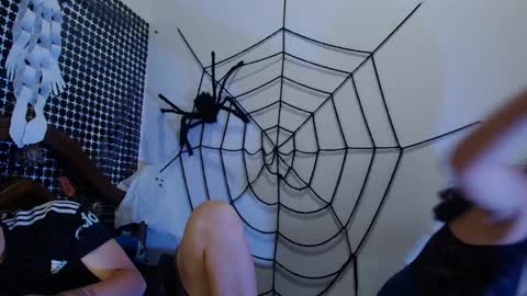 aria_arthur online show from 17, 10, 2025