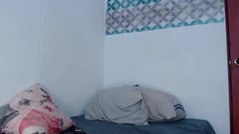 AriaBronw online show from 5, 11, 2025