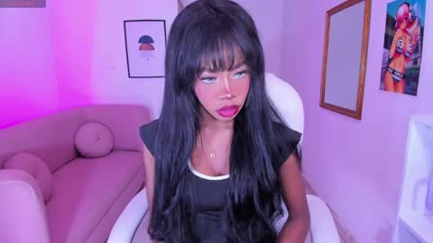 Snapshot of aria_brown_19 chatting on 19, 1, 2025    ARIA    online show from 19, 1, 2025