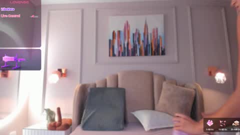 Snapshot of aria_greco chatting on 7, 2, 2025 Aria online show from 7, 2, 2025