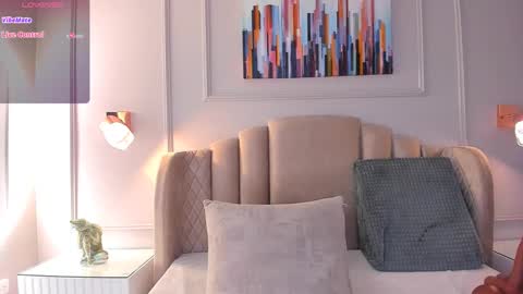 Snapshot of aria_greco chatting on 28, 2, 2025 Aria online show from 28, 2, 2025