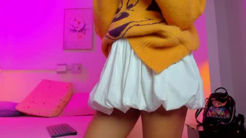 Snapshot of aria_millers1 chatting on 7, 5, 2026 aria_millers1 online show from 7, 5, 2026