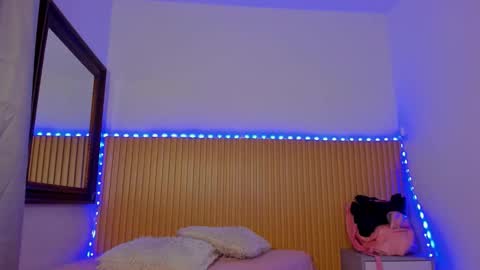 Aria Millers  online show from 14, 1, 2026