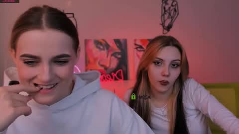 Snapshot of aria_moo chatting on 7, 11, 2025 Luna online show from 7, 11, 2025