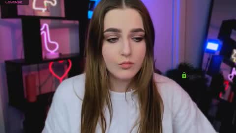 Snapshot of aria_moo chatting on 25, 11, 2025 Luna online show from 25, 11, 2025