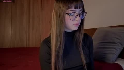Snapshot of aria_mora chatting on 3, 6, 2026 Roxxy online show from 3, 6, 2026