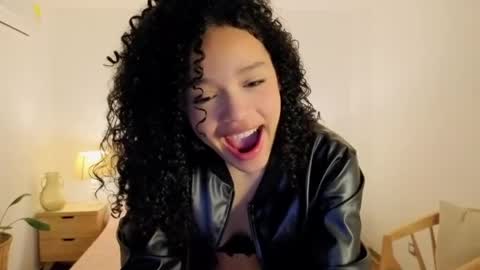 ariaa_23 online show from 16, 5, 2026