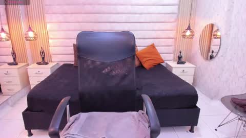 Snapshot of ariaa_belle chatting on 11, 7, 2026 ARI online show from 11, 7, 2026