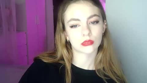 AriaCreazy online show from 12, 12, 2024