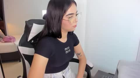 Snapshot of ariadna_boneville chatting on 16, 2, 2026 A R I A D N A online show from 16, 2, 2026