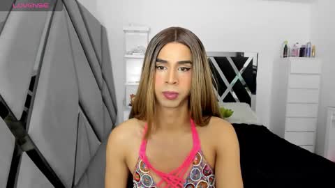 Snapshot of ariadna_dudamel chatting on 24, 11, 2025 ariadna_dudamel online show from 24, 11, 2025