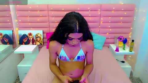 Snapshot of ariadna_princes chatting on 14, 2, 2025 ARIADNA online show from 14, 2, 2025
