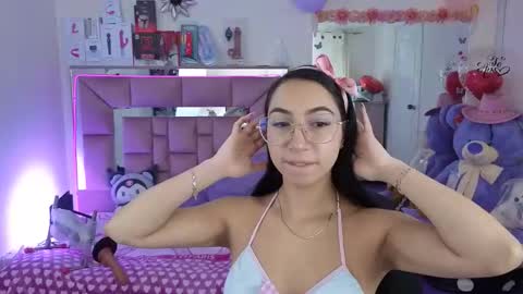 ariadnacappelletty online show from 26, 11, 2025